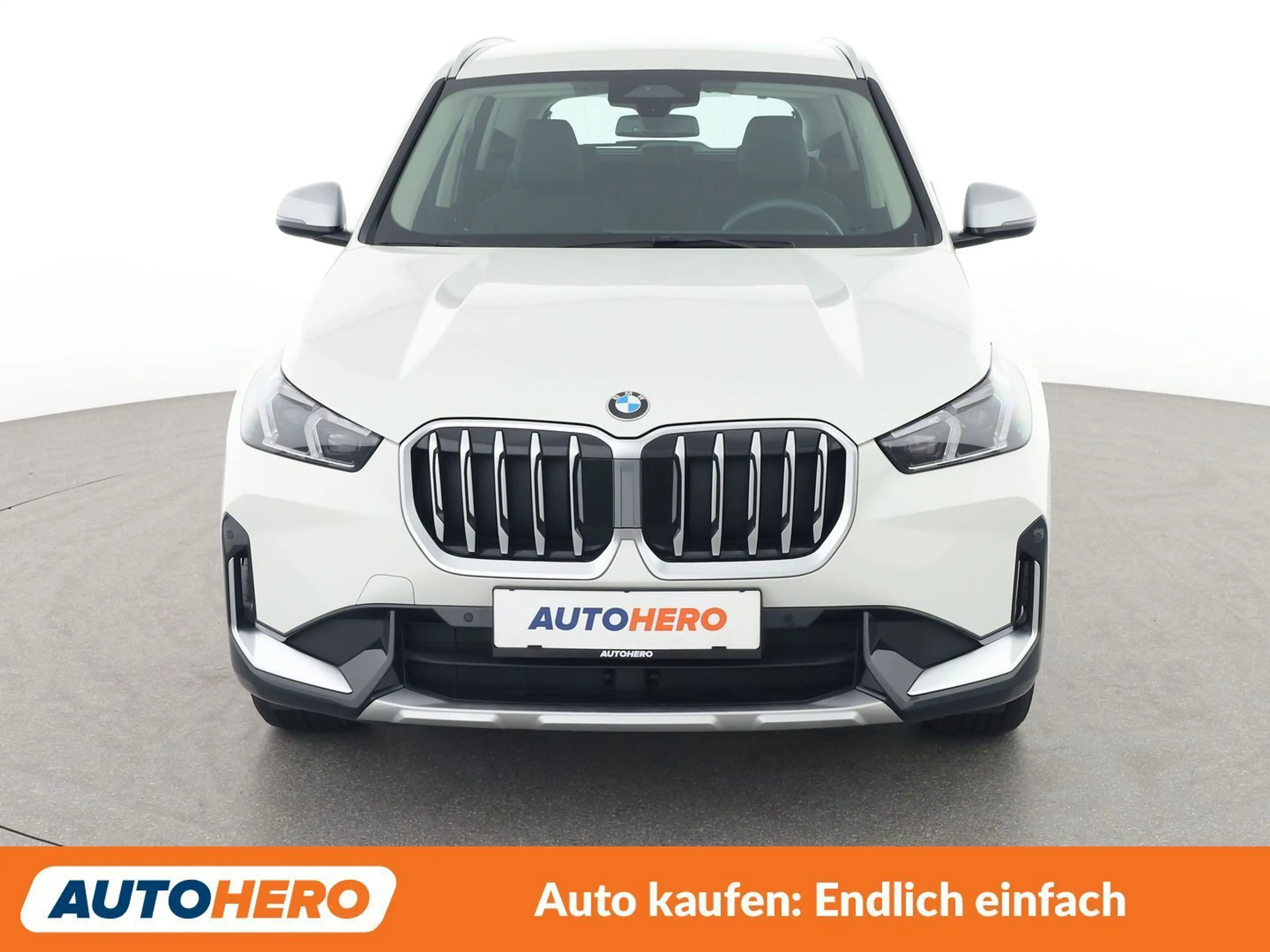 BMW X1 xDrive 23i Mild-Hybrid xLine — photo 9