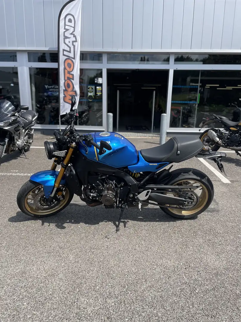 Yamaha XSR 900 Niebieski - 1