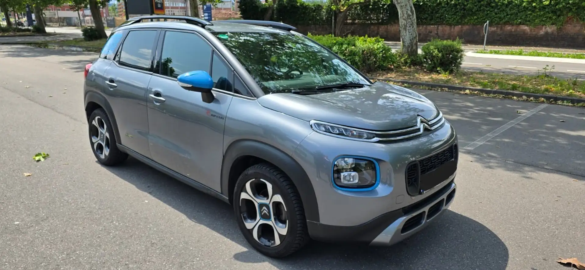 Citroen C3 Aircross PureTech 110 Stop & Start OPF Rip Curl Grau - 1