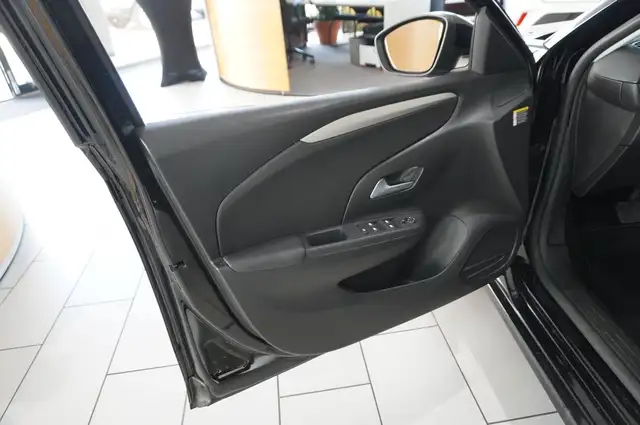 Opel Corsa view 14