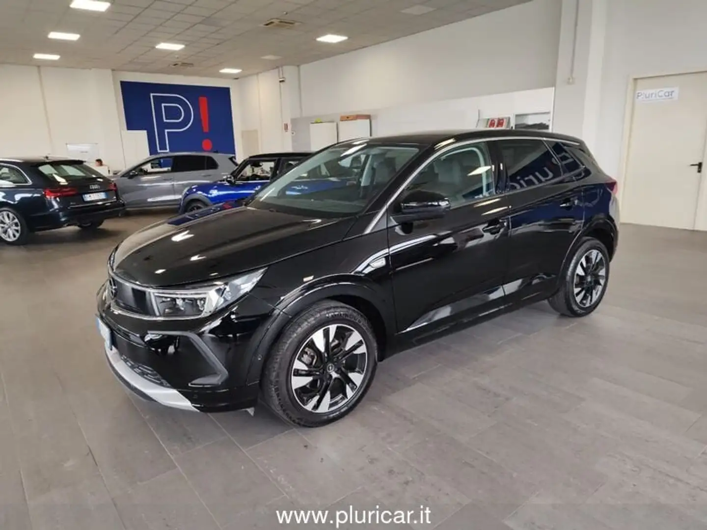 Opel Grandland 1.5 D 130cv Elegance Auto Navi Cruise Blis FariLED Nero - 1