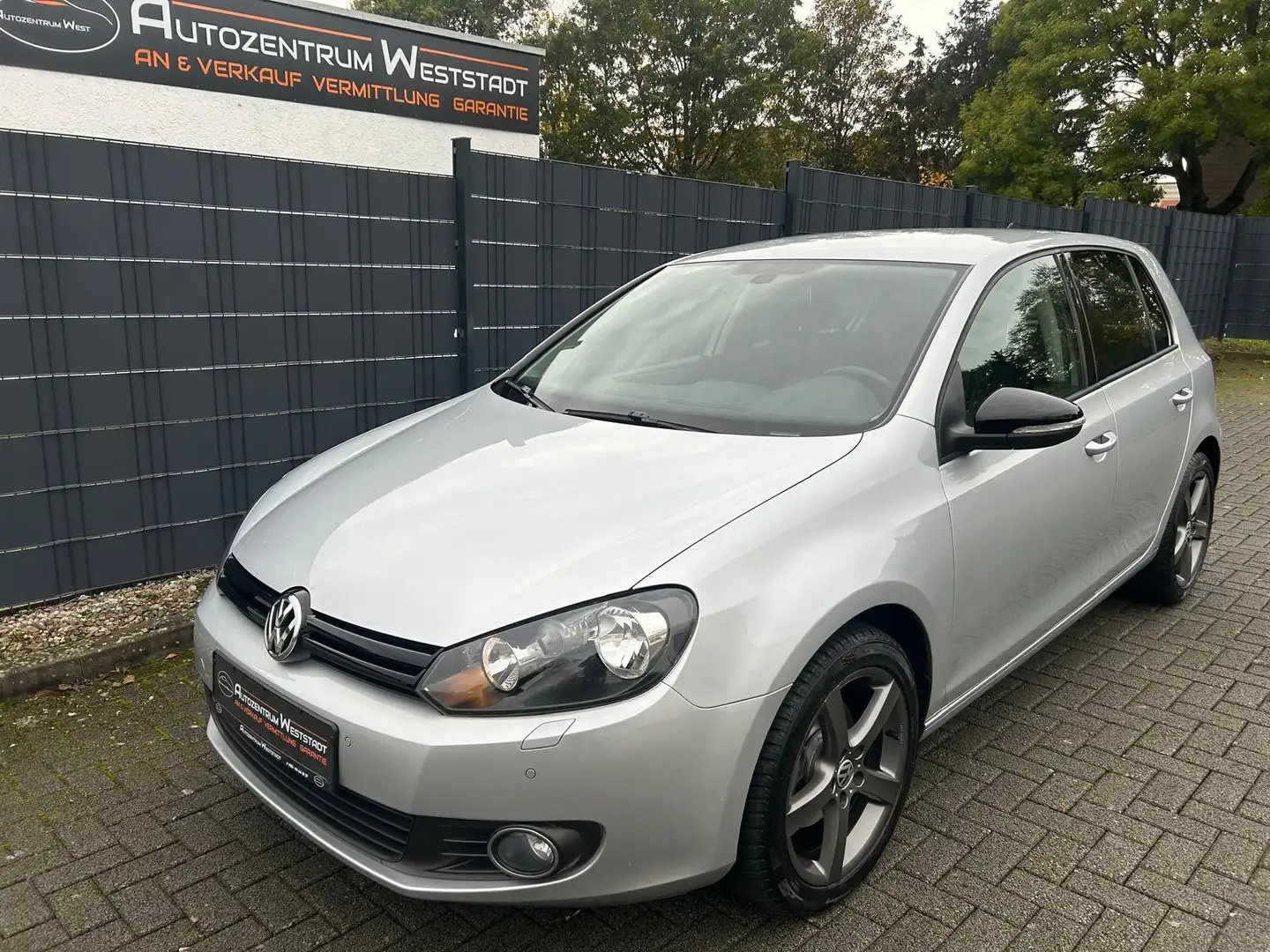 Volkswagen Golf VI Match Argent - 1