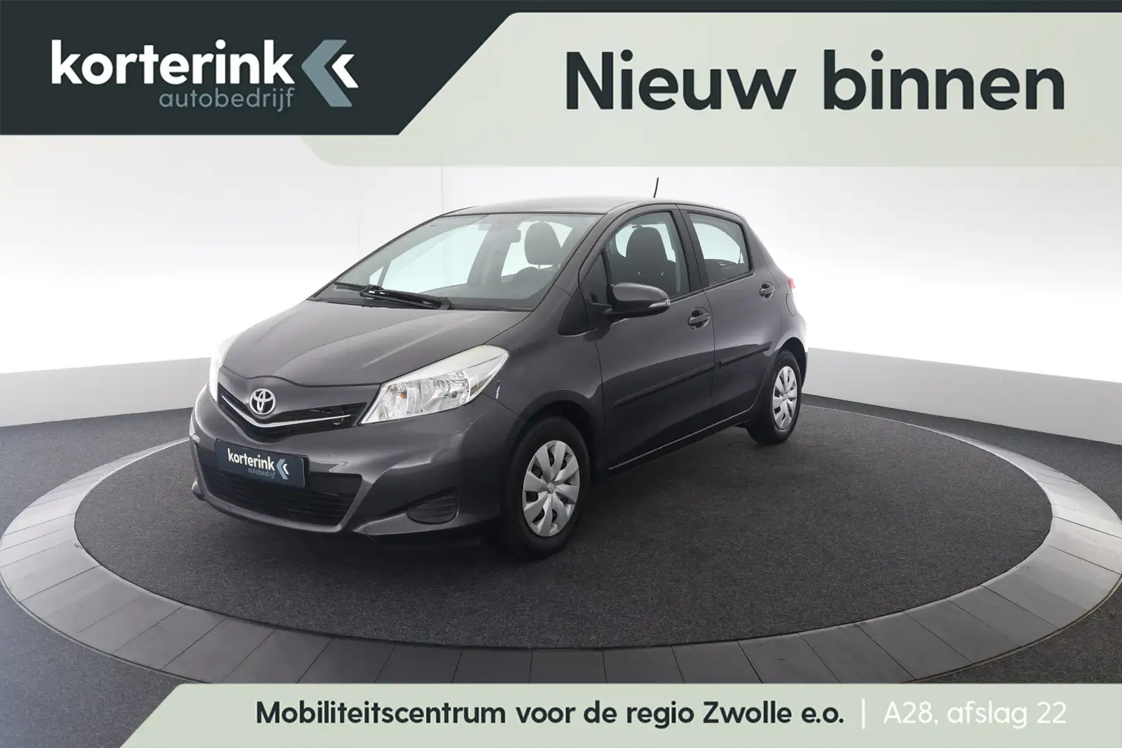 Toyota Yaris 1.0 VVT-i Now Gris - 1
