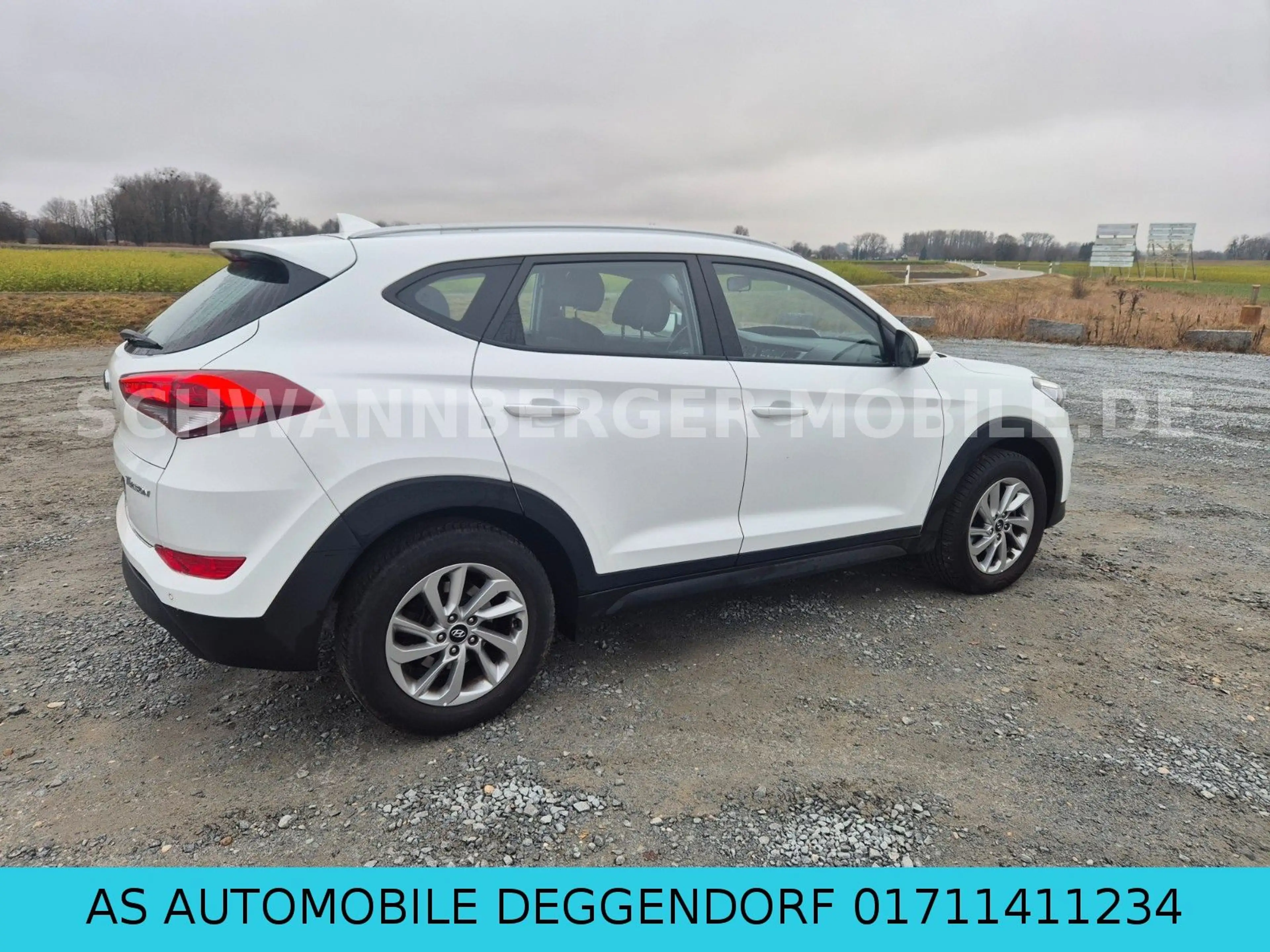 Hyundai TUCSON blue Trend 2WD-LED-SHZ-KAMERA — photo 11