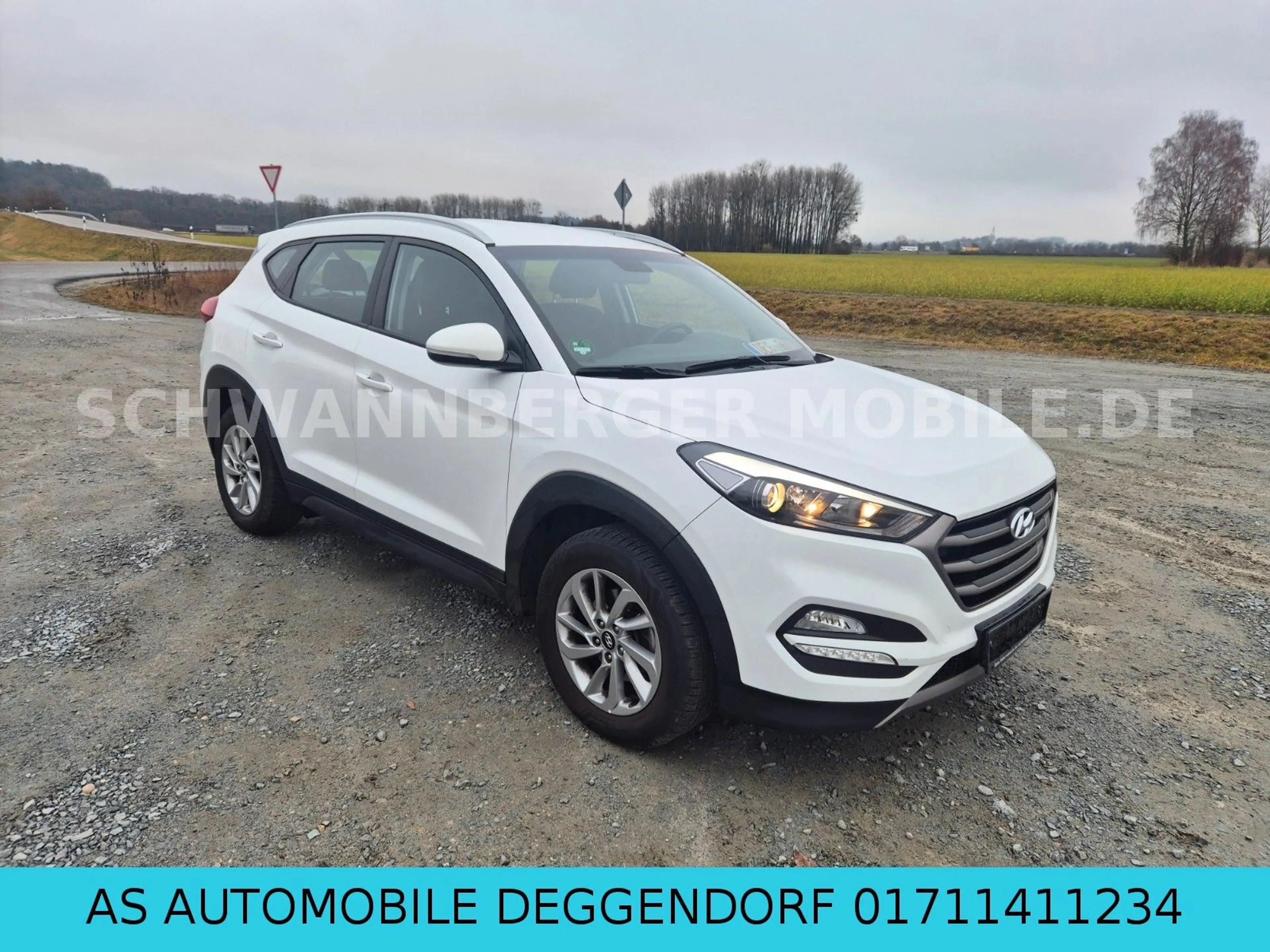 Hyundai TUCSON blue Trend 2WD-LED-SHZ-KAMERA — photo 13