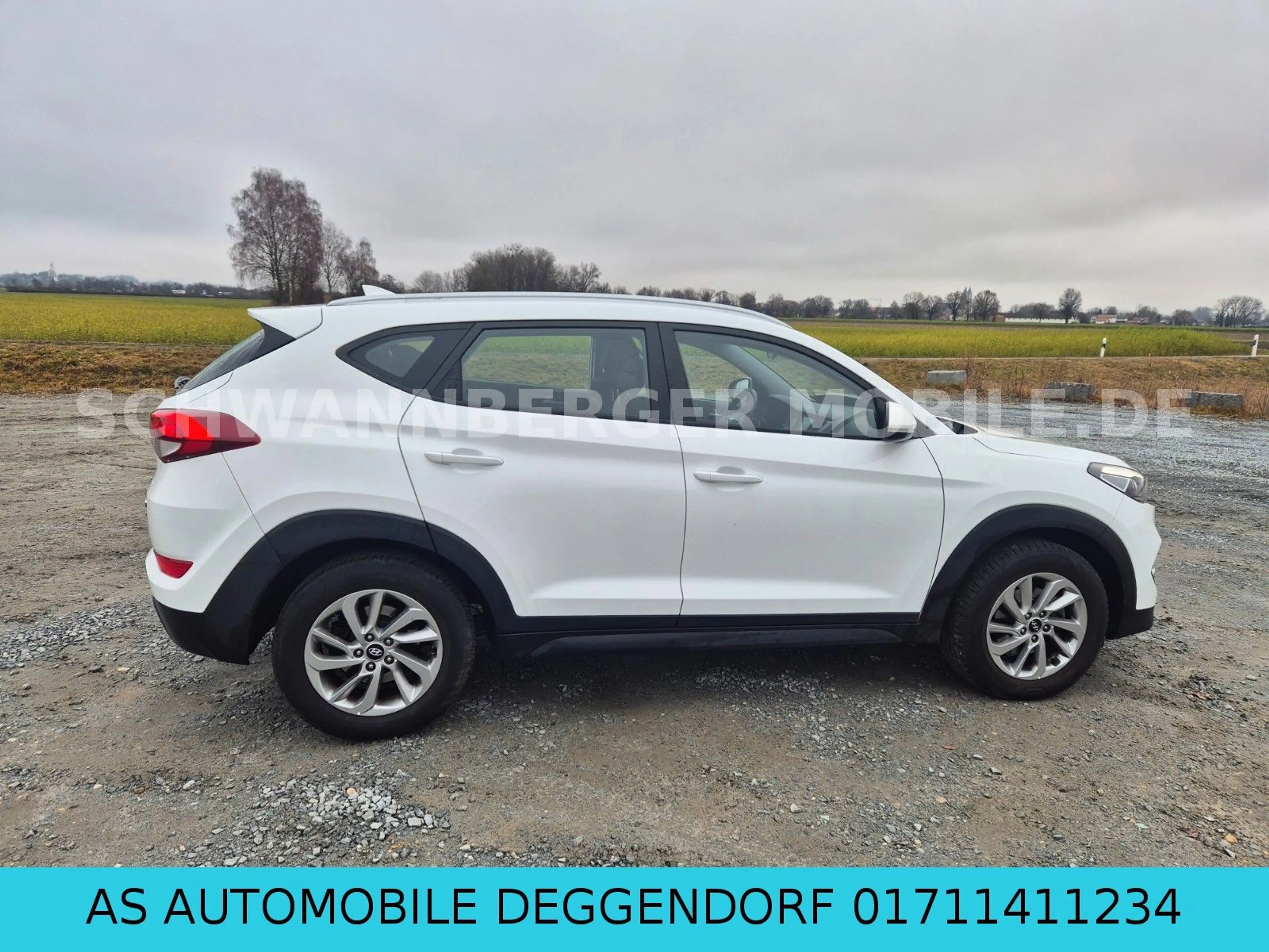 Hyundai TUCSON blue Trend 2WD-LED-SHZ-KAMERA — photo 9
