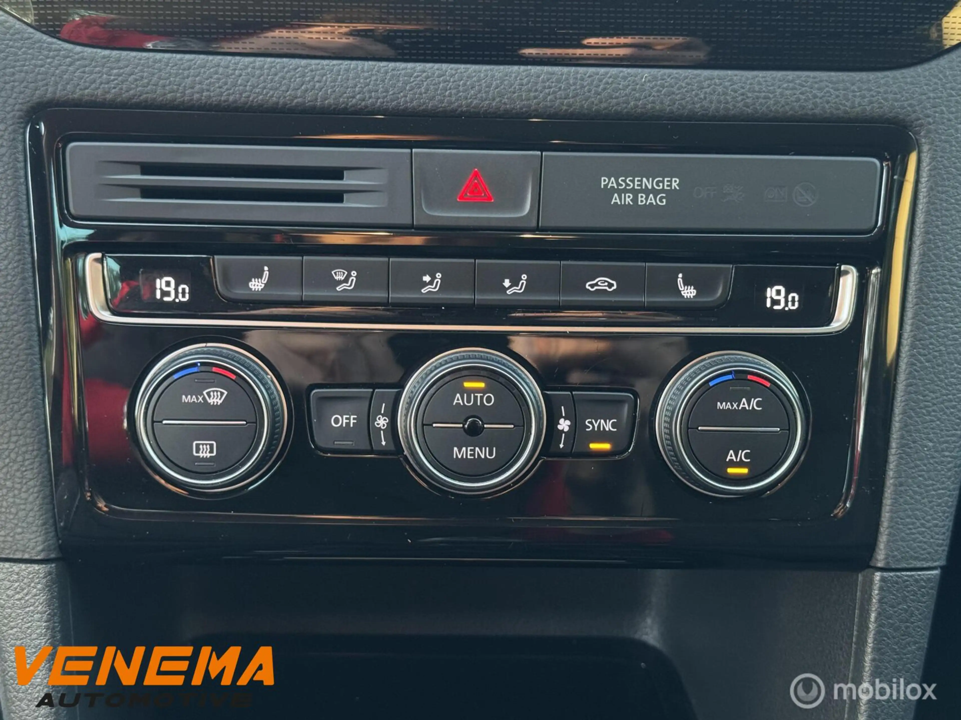 Volkswagen Golf Sportsvan 1.2 TSI Sound — photo 15