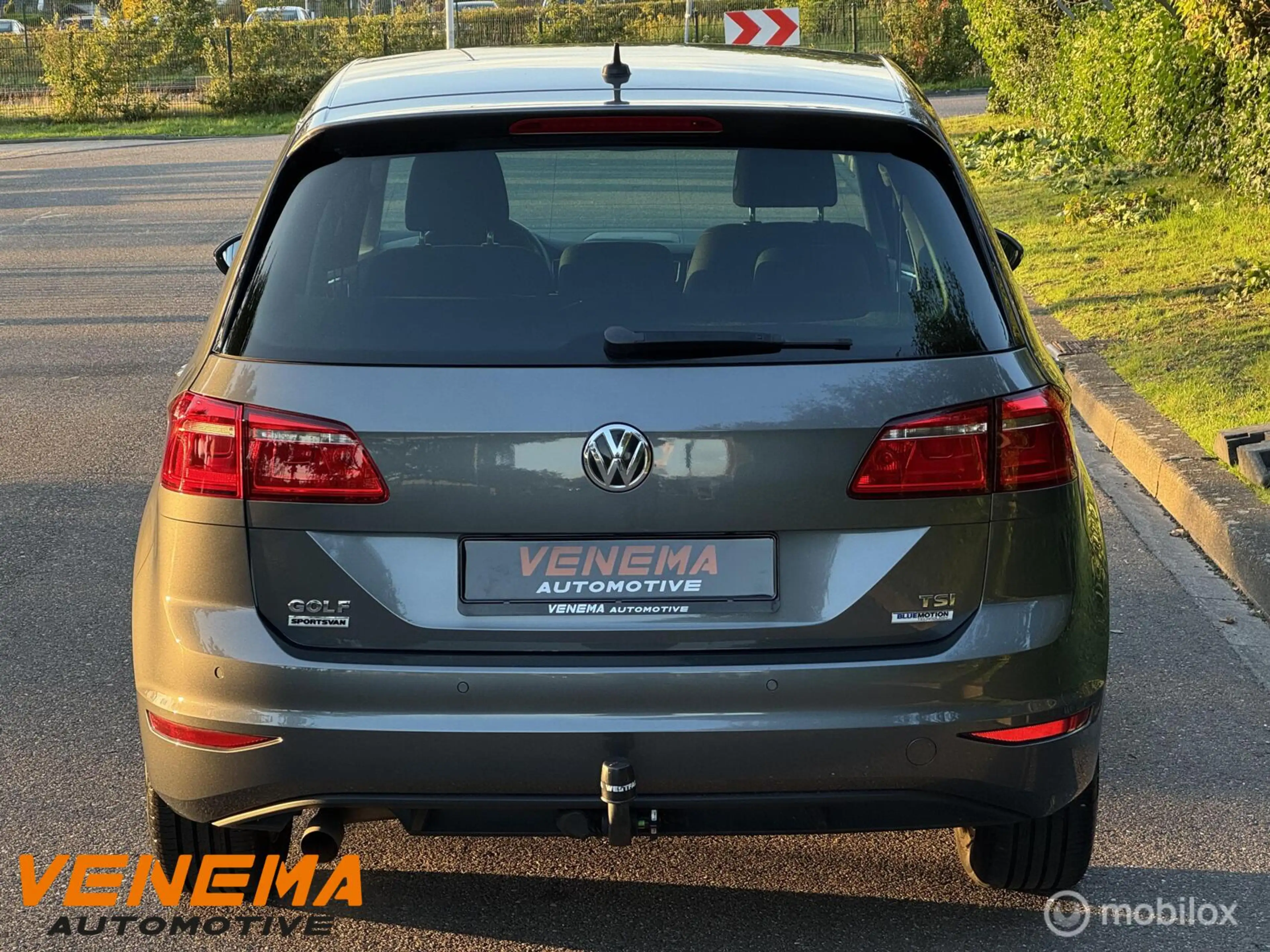 Volkswagen Golf Sportsvan 1.2 TSI Sound — photo 2