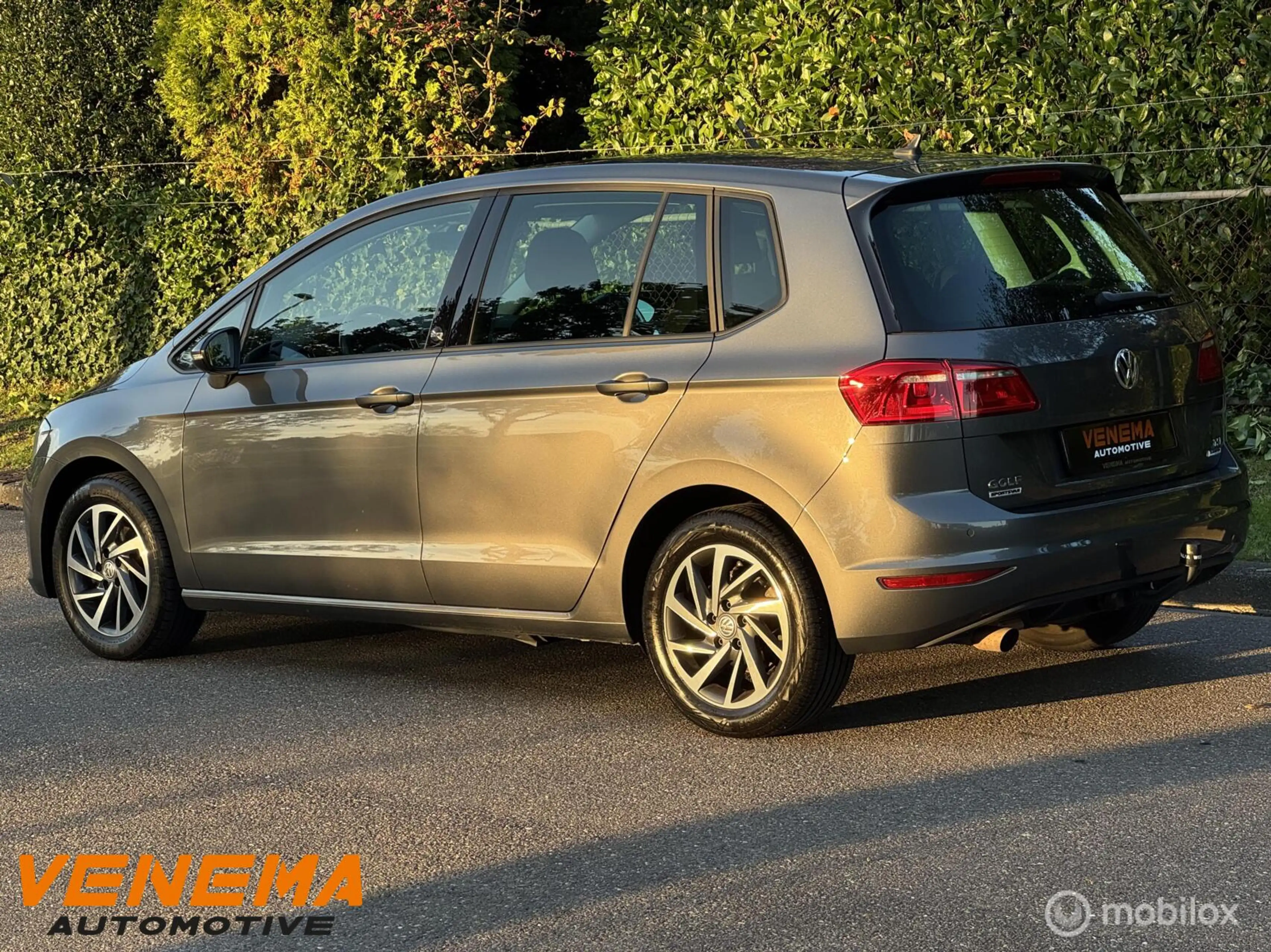Volkswagen Golf Sportsvan 1.2 TSI Sound — photo 5