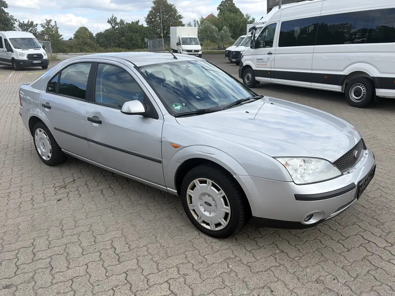Ford Mondeo 1.8 Trend, foto 8