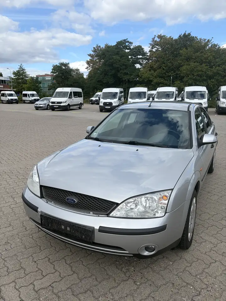 Ford Mondeo 1.8 Trend, foto 1