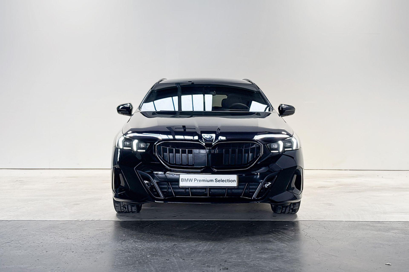 BMW 550 5 Serie Touring 550e xDrive Innovations Pack M Spo — photo 6