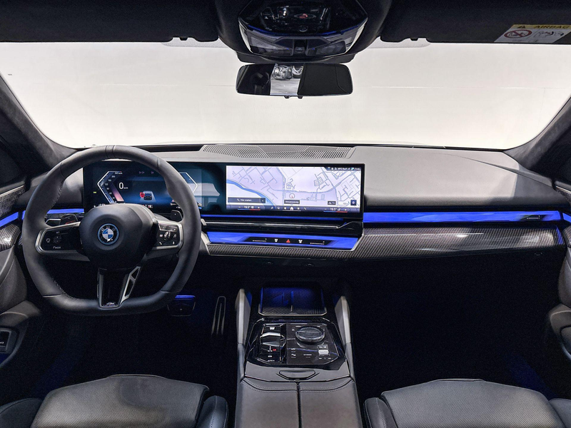 BMW 550 5 Serie Touring 550e xDrive Innovations Pack M Spo — photo 15