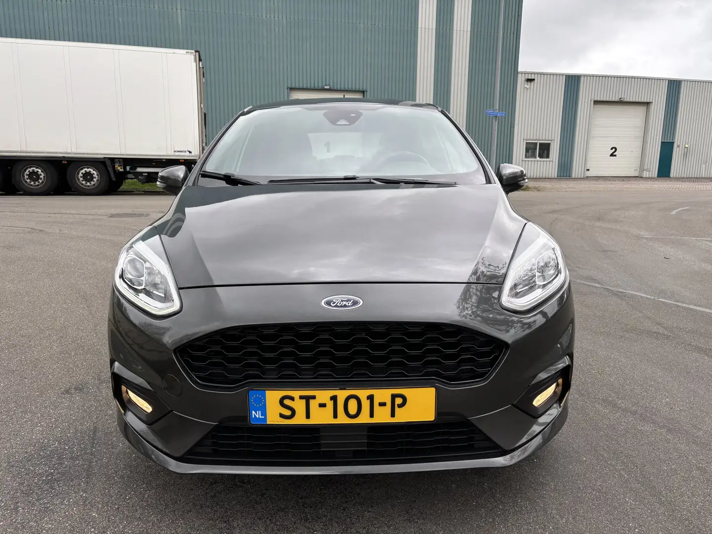 Ford Fiesta 1.0i EcoBoost ST-Line 5-Deurs 6-Bak 100 PK. Mooie, Grijs - 2