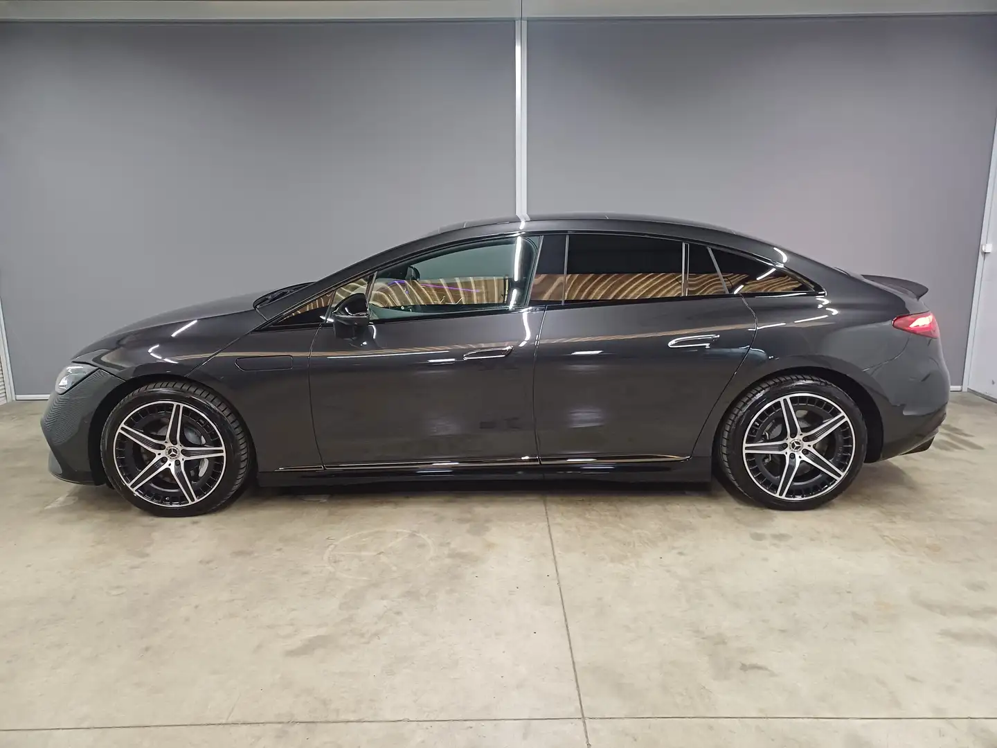 Mercedes-Benz EQE 350 EQE 350 Edition AMG Line,Night Pack,Pano dak,... Gris - 2