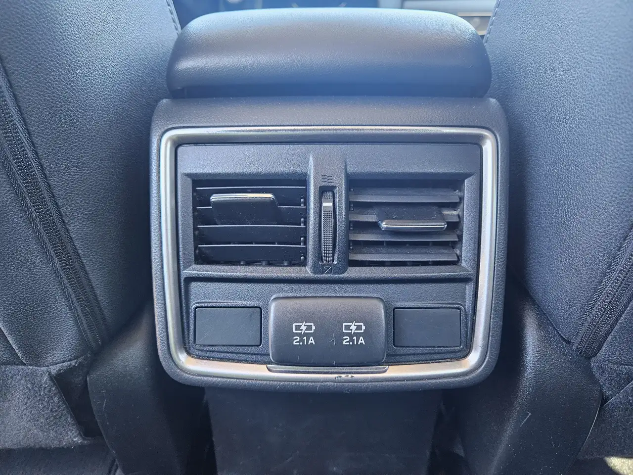 Subaru Forester снимка Subaru Forester