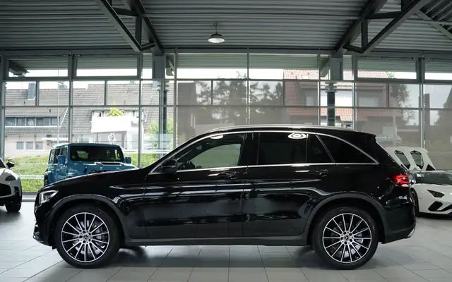 Mercedes-Benz GLC view 10