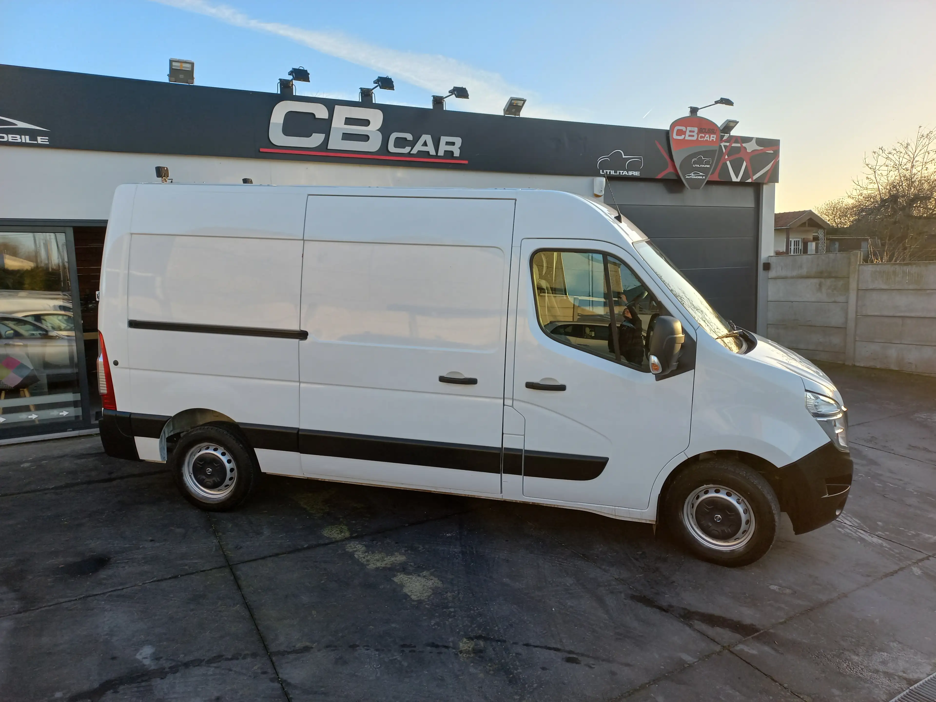 Nissan NV400 2.3 dCi L2H2 EU6d — photo 3