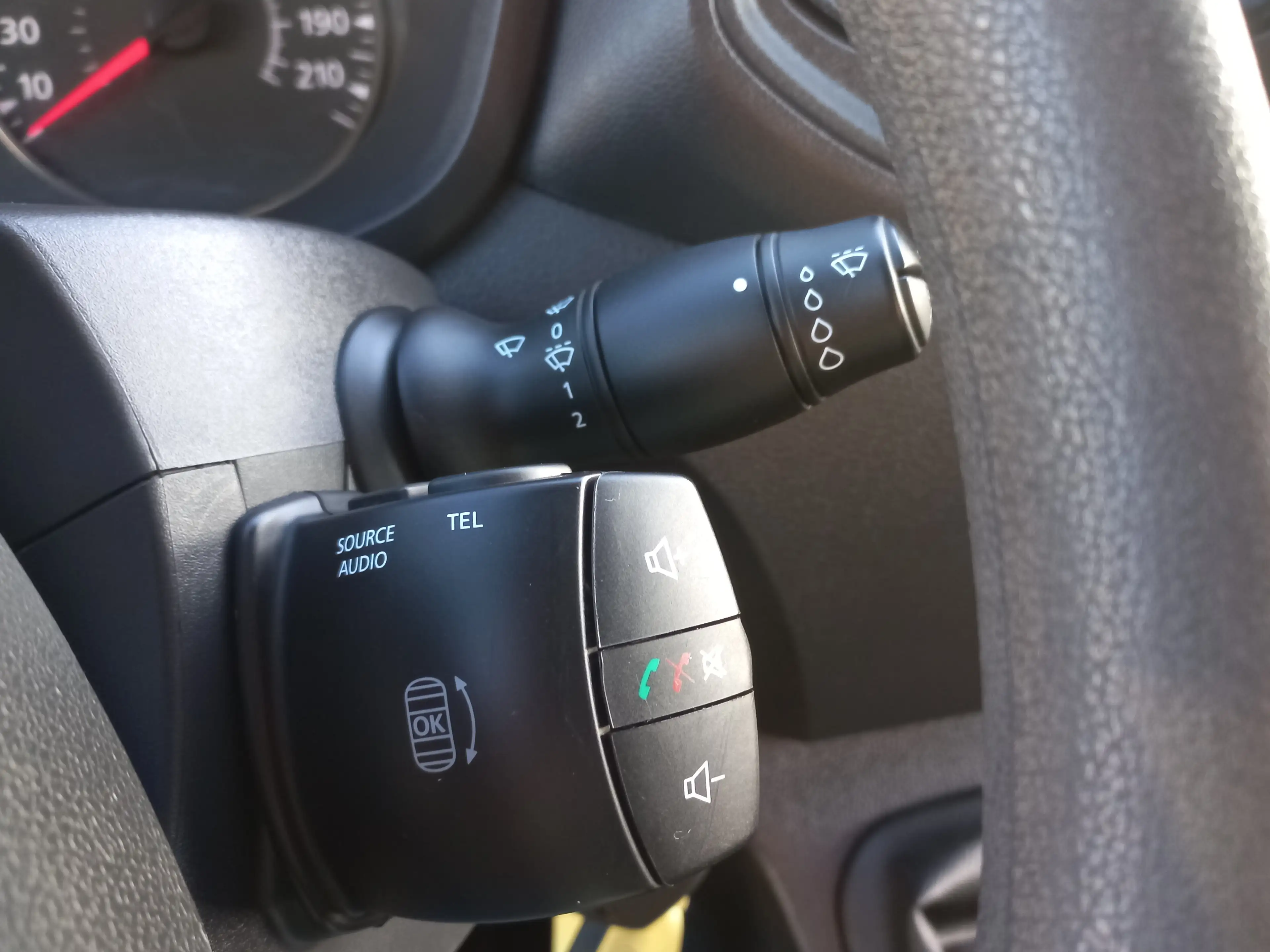 Nissan NV400 2.3 dCi L2H2 EU6d — photo 12