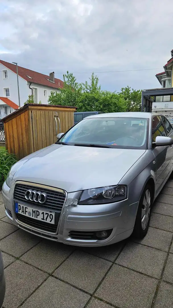 Audi A3 A3 2.0 TDI DPF Ambiente Silber - 1