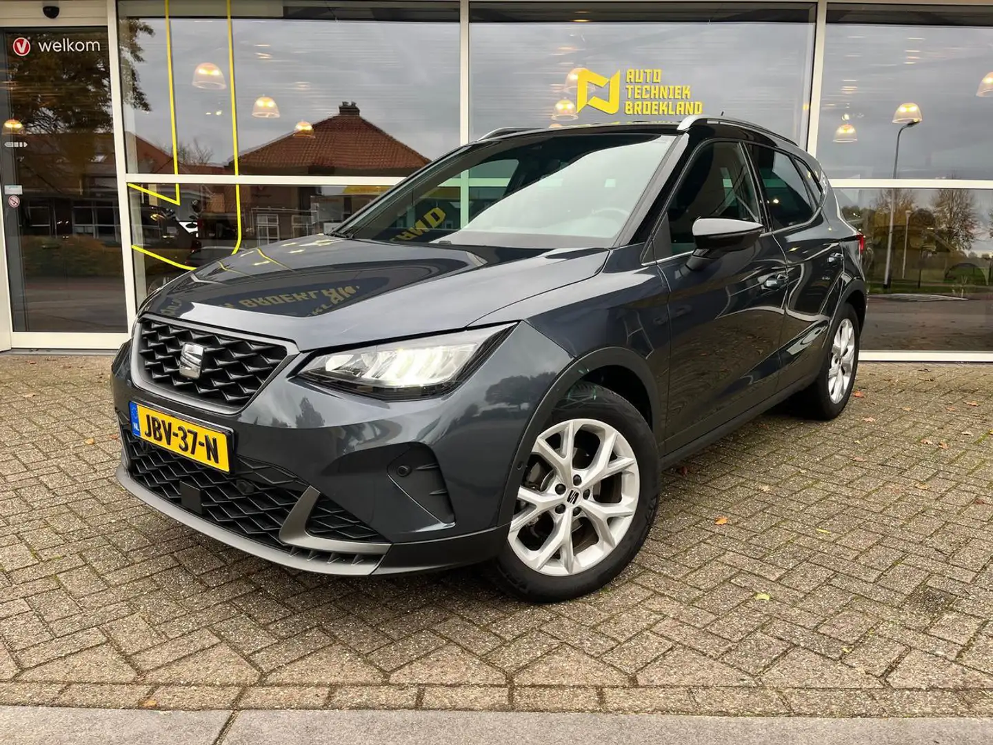 SEAT Arona 1.0 TSI FR BUSINESS CONNECT LED | CARPLAY | PDC | Gris - 1