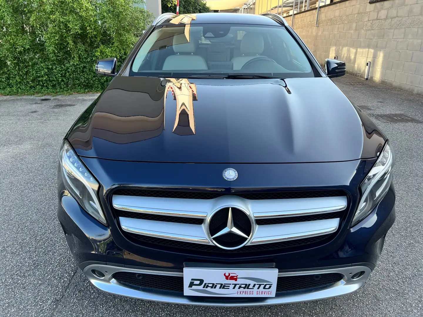 Mercedes-Benz GLA 220 d 177cv Enduro Activity 4matic auto PELLE/LED/18; Blu/Azzurro - 2