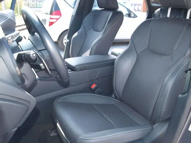 Lexus RX 450h Lexus RX 450h+ E-four F-Sport Design 18,1kWh Aut. Ansicht 10