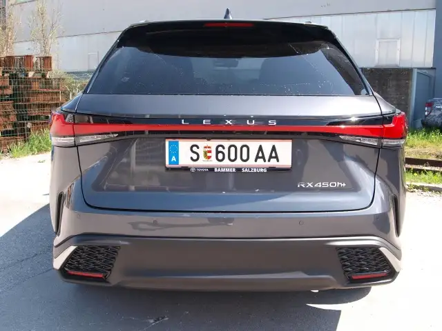Lexus RX 450h Lexus RX 450h+ E-four F-Sport Design 18,1kWh Aut. Ansicht 6