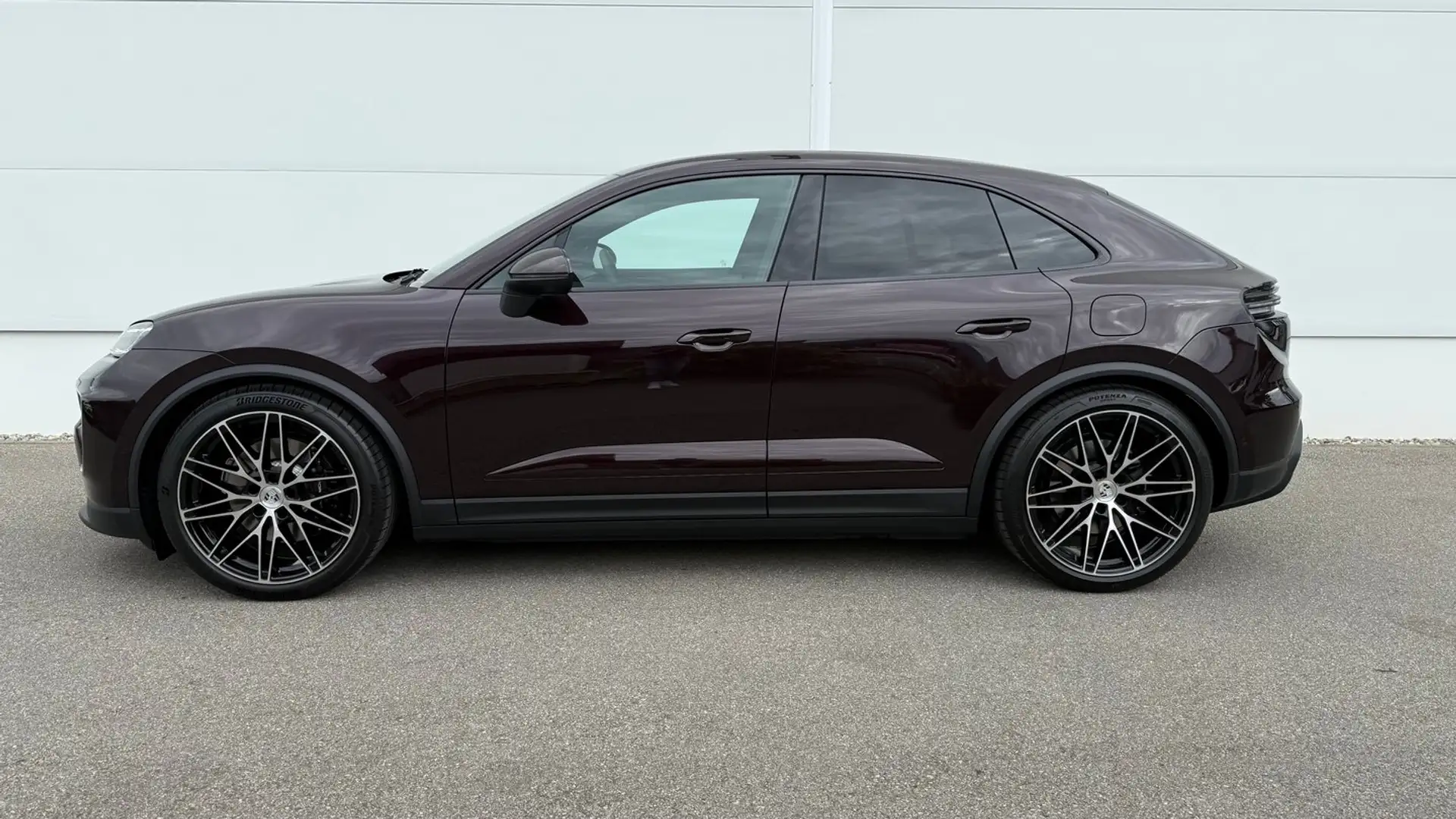 Porsche Macan 4S Rot - 2