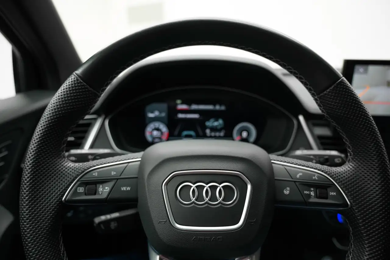 Audi Q5 снимка Audi Q5