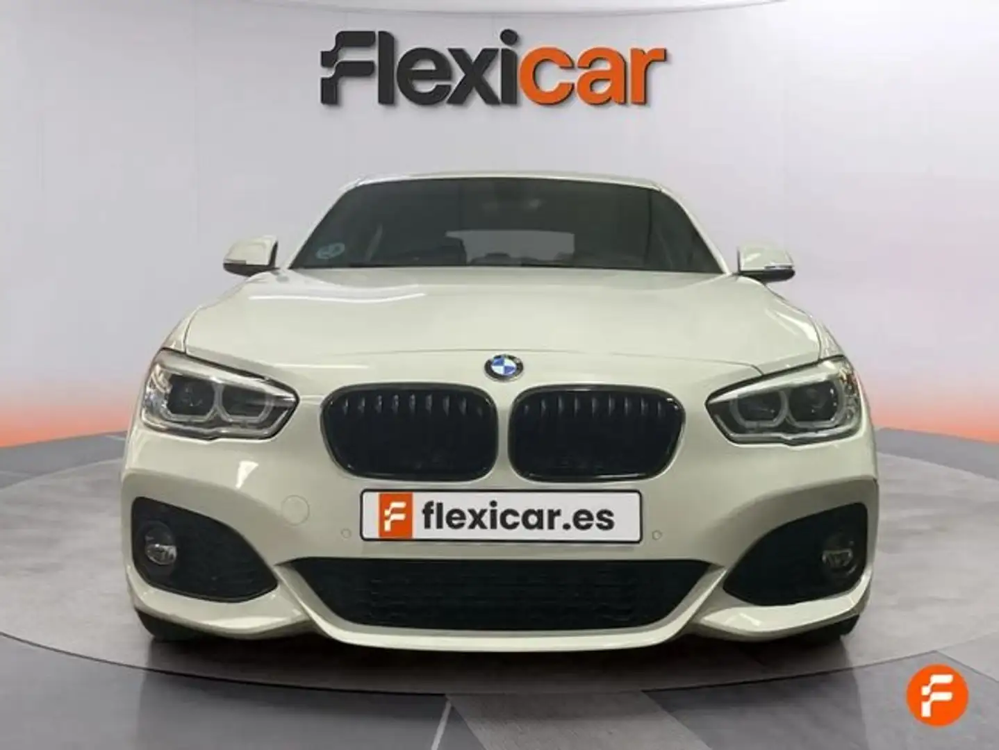 BMW 116 116d Blanc - 2