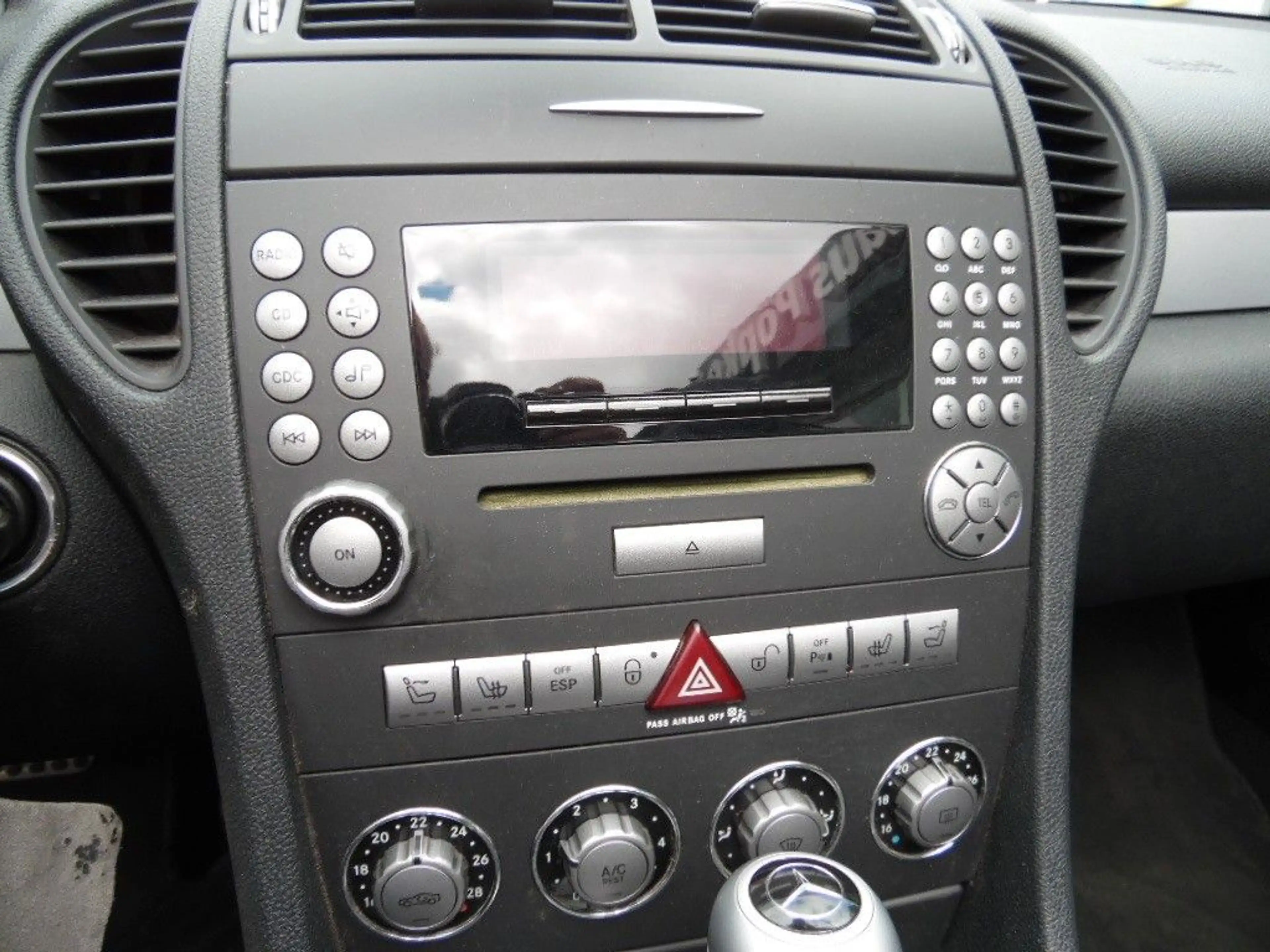 Mercedes-Benz SLK 200 Kompressor, Airscarf, Sitzheizung, Tempo — photo 13