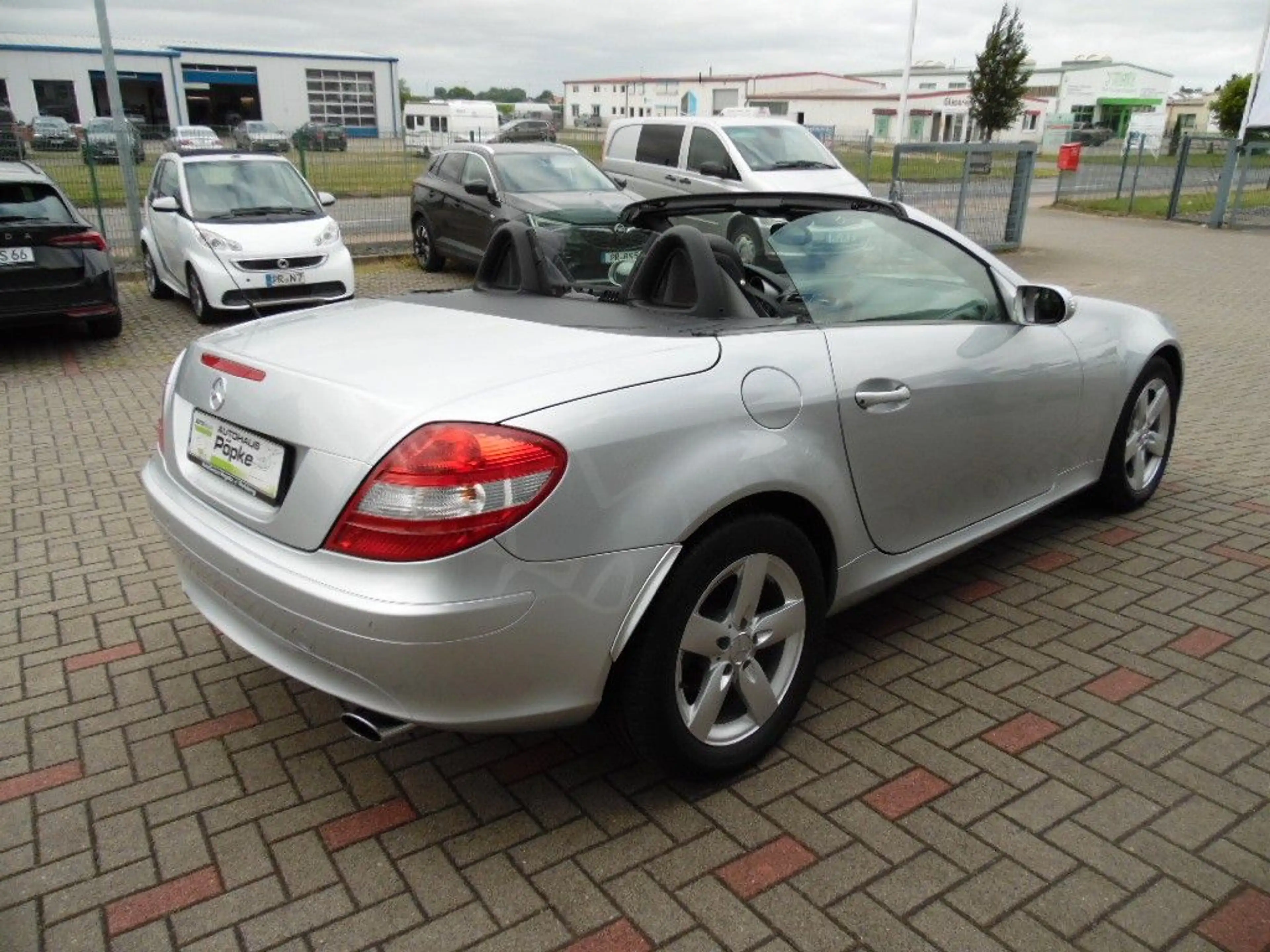 Mercedes-Benz SLK 200 Kompressor, Airscarf, Sitzheizung, Tempo — photo 4