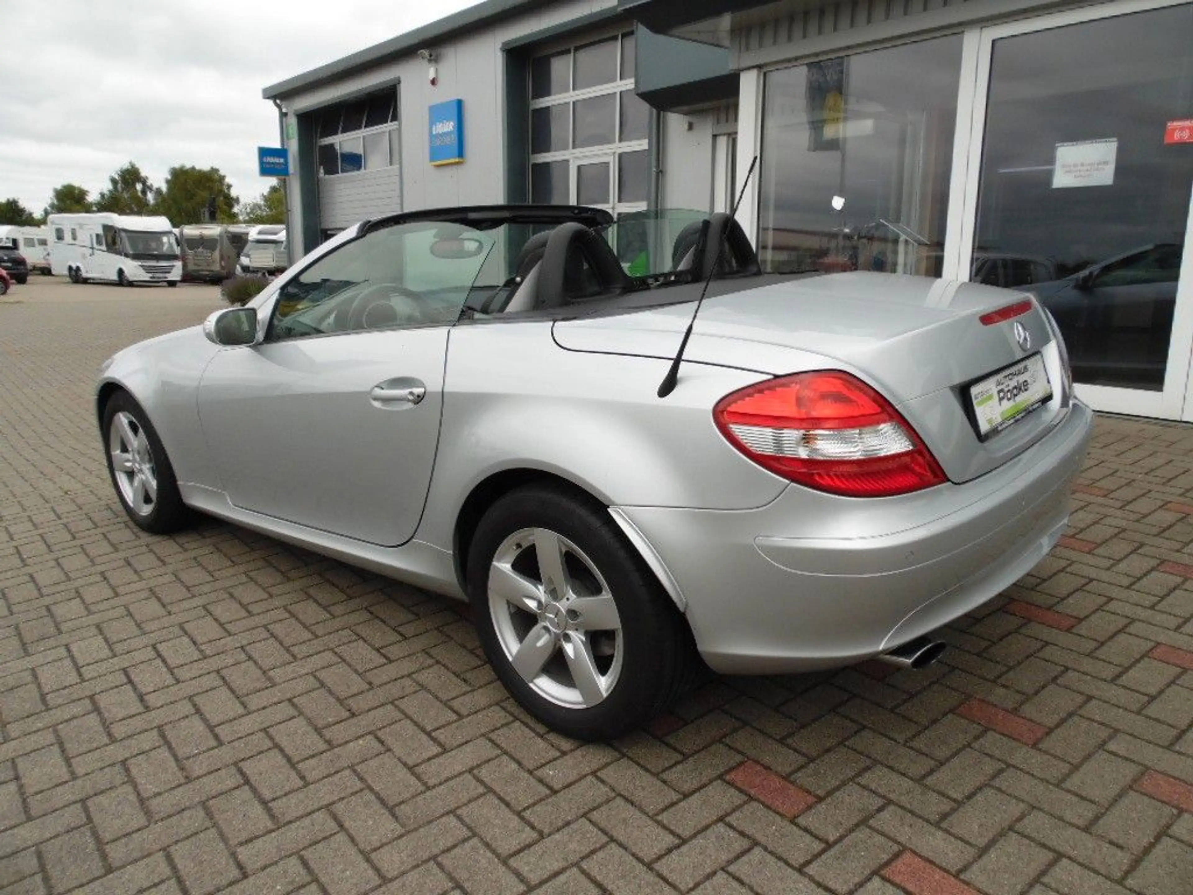 Mercedes-Benz SLK 200 Kompressor, Airscarf, Sitzheizung, Tempo — photo 2