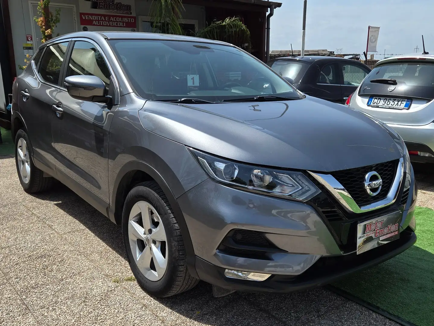 Nissan Qashqai Qashqai II 2017 1.5 dci Acenta 115cv dct Grigio - 1