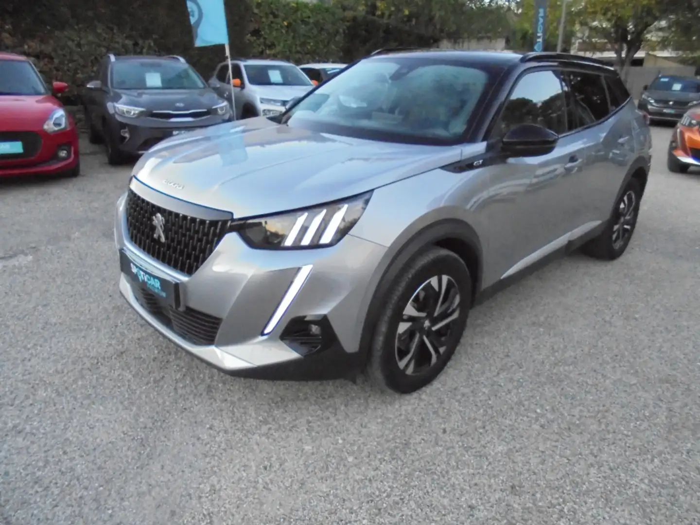 Peugeot 2008 HDi 130 EAT8 GT - 1