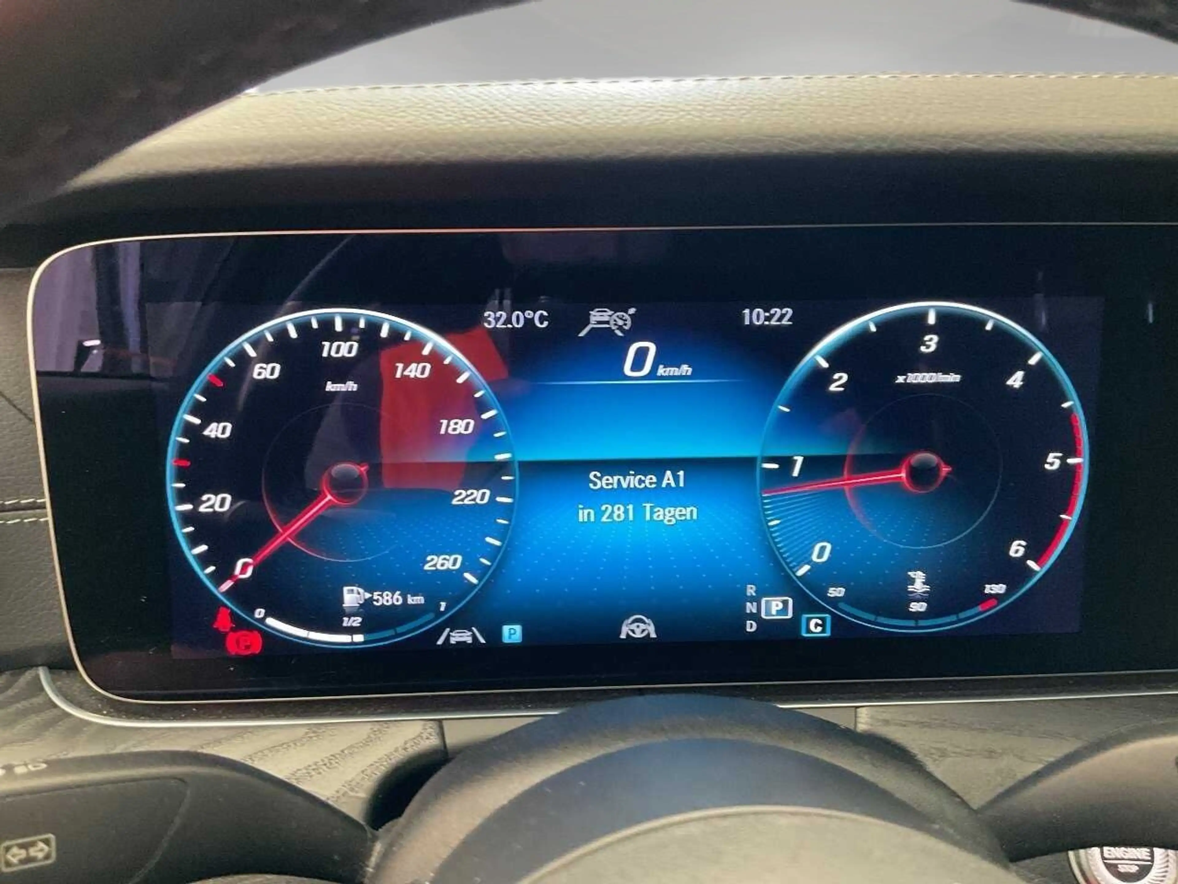 Mercedes-Benz E 200 d Avantgarde Burmester Wide 360° AHK ACC — photo 10