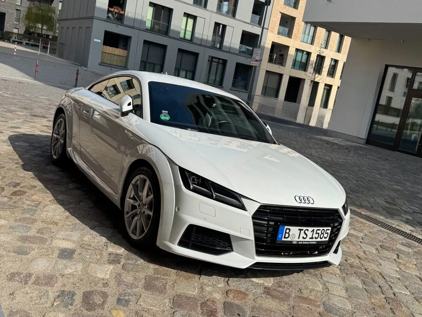 Audi TT TT Coupe 2.0 TFSI quattro S tronic Weiß - 1