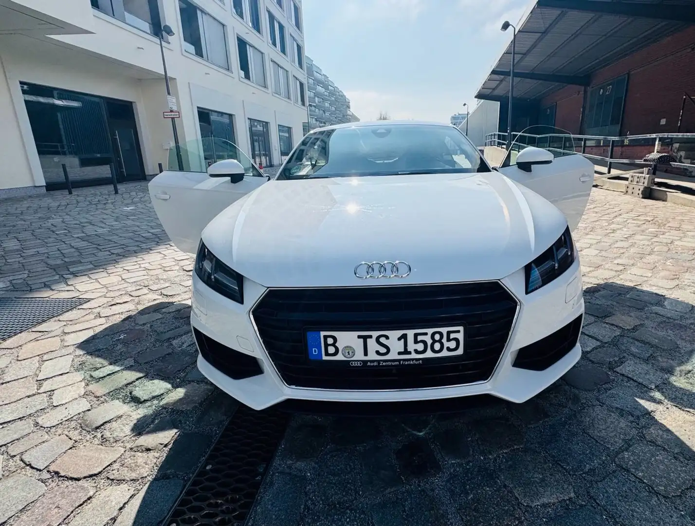 Audi TT TT Coupe 2.0 TFSI quattro S tronic Weiß - 2
