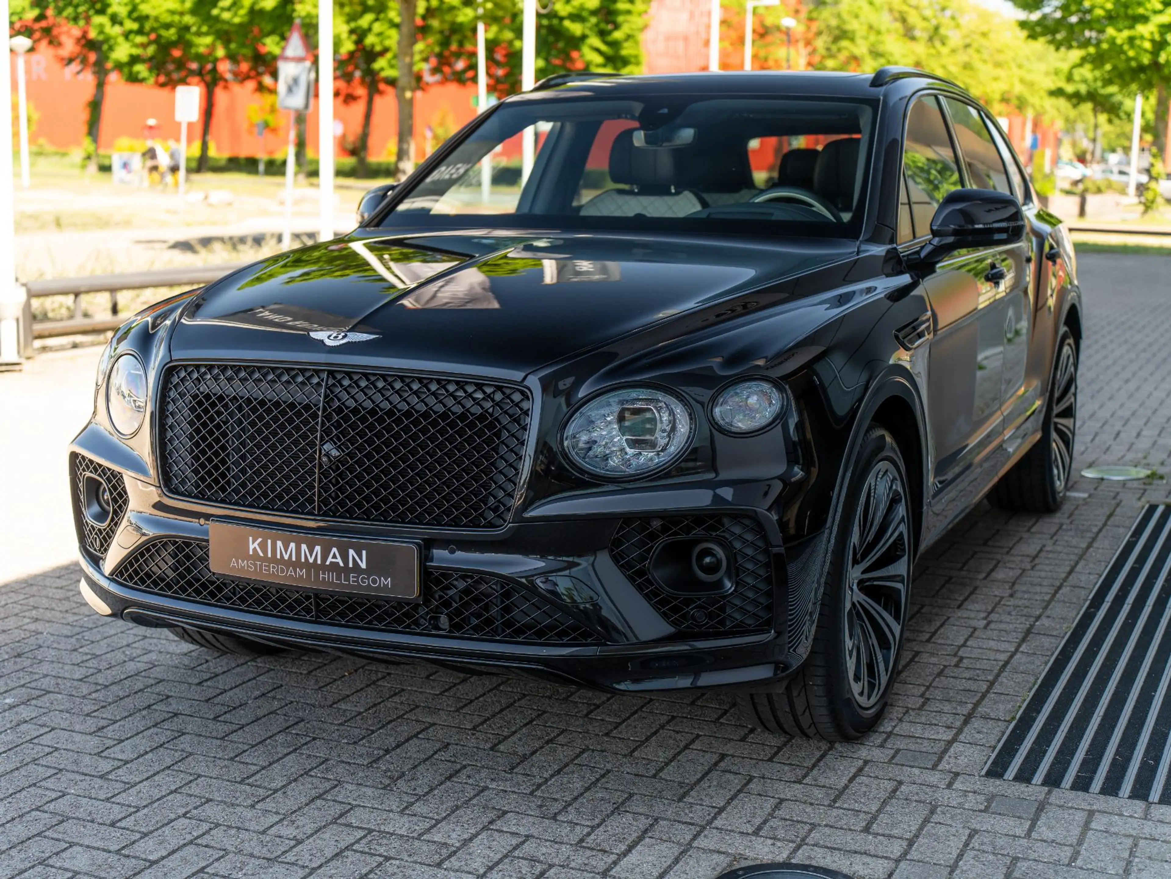 Bentley Bentayga 4.0 V8 First Edition 7-Seats | NAIM Audio | Elektr — photo 4