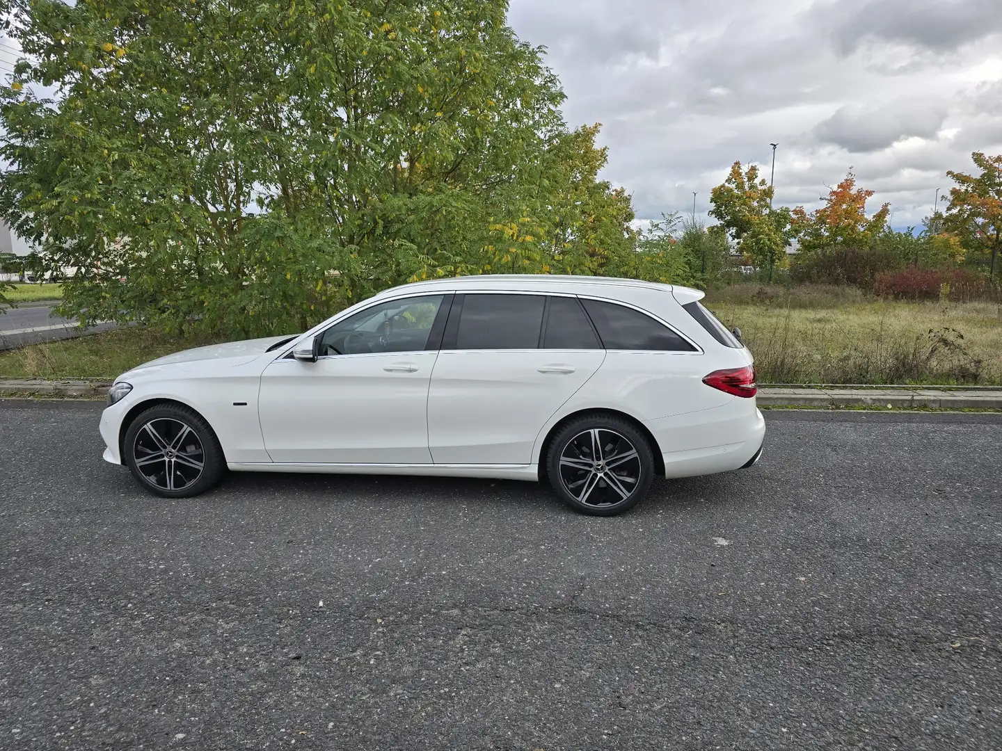 Mercedes-Benz C 300 de T 9G-TRONIC - 2