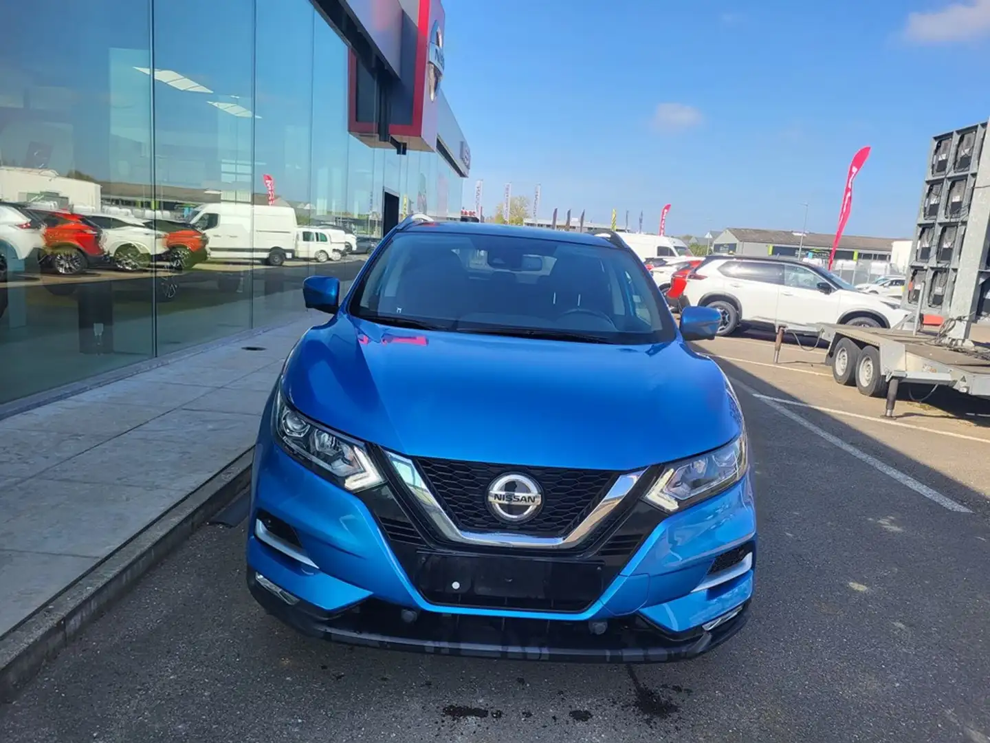 Nissan Qashqai DIG-T N-Connecta Blue - 1