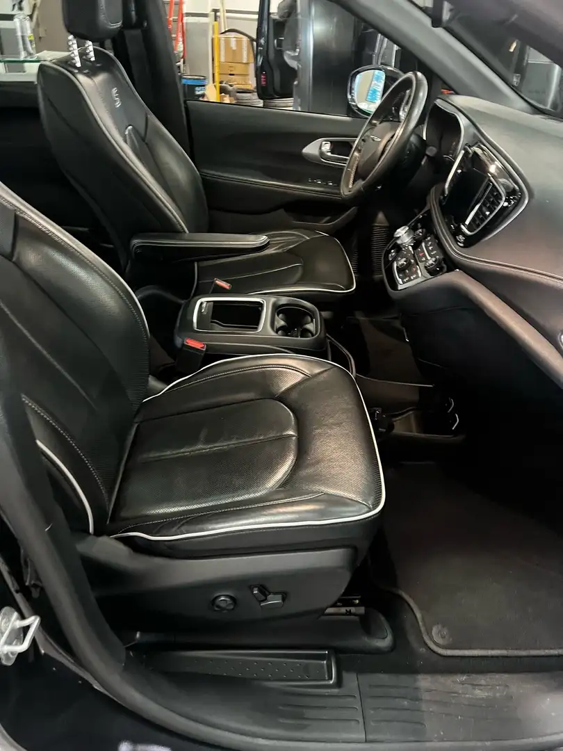 Chrysler Pacifica 3.6 V6 Limited at9 - 2