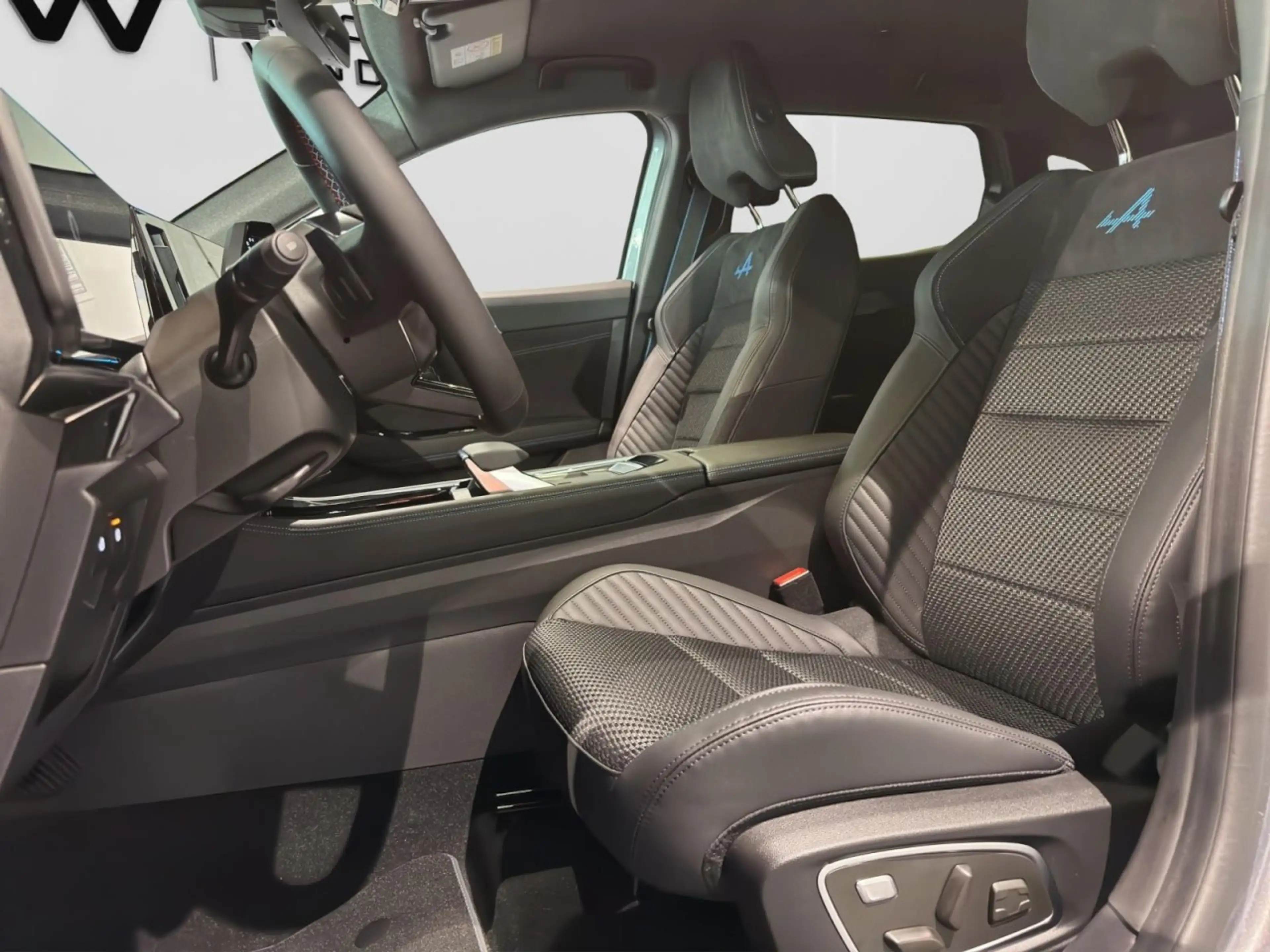 Renault Austral Esprit Alpine Full Hybrid E-Tech 200 Klima Navi — photo 11