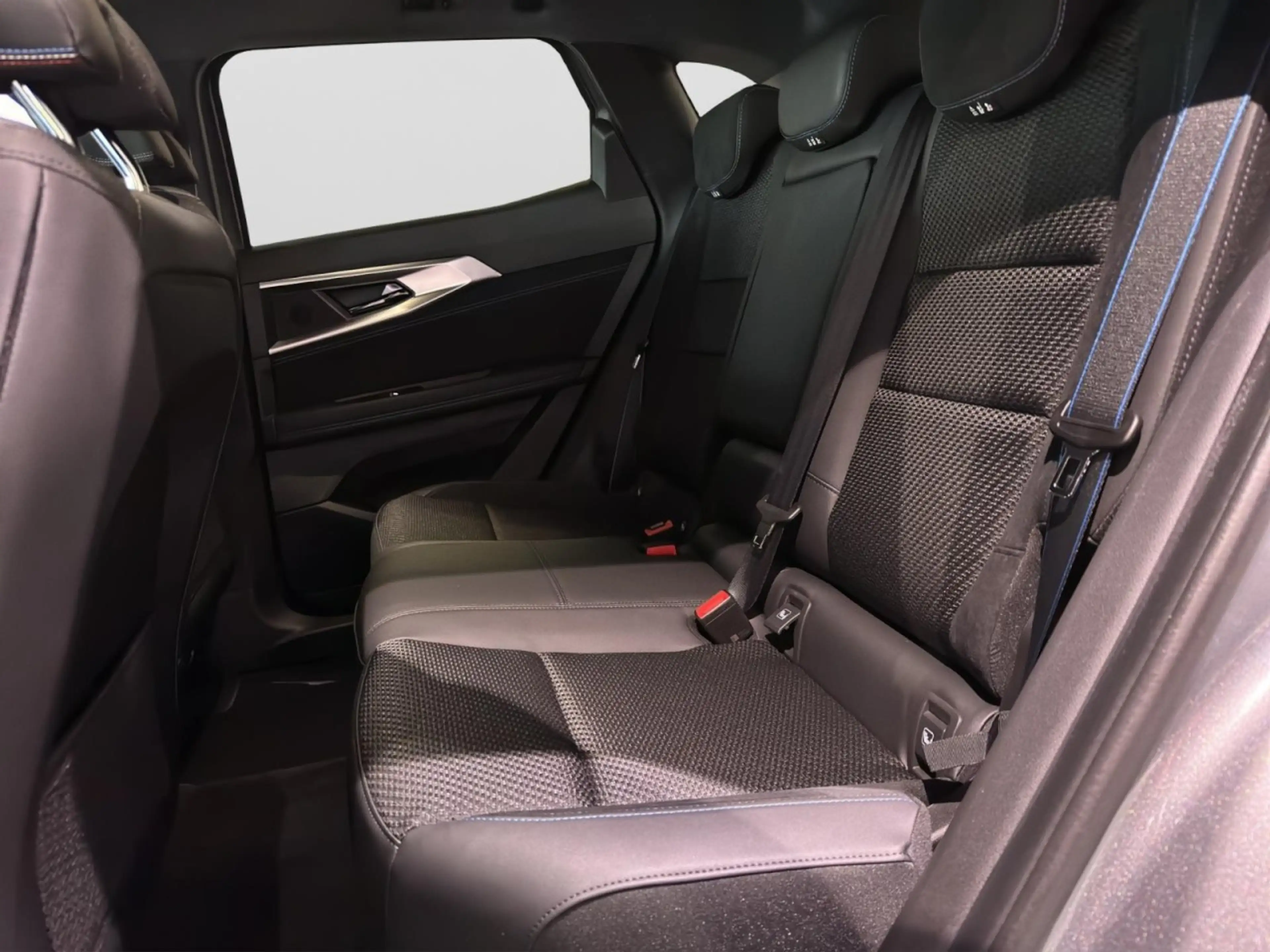 Renault Austral Esprit Alpine Full Hybrid E-Tech 200 Klima Navi — photo 14
