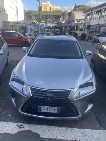 Lexus NX 300h