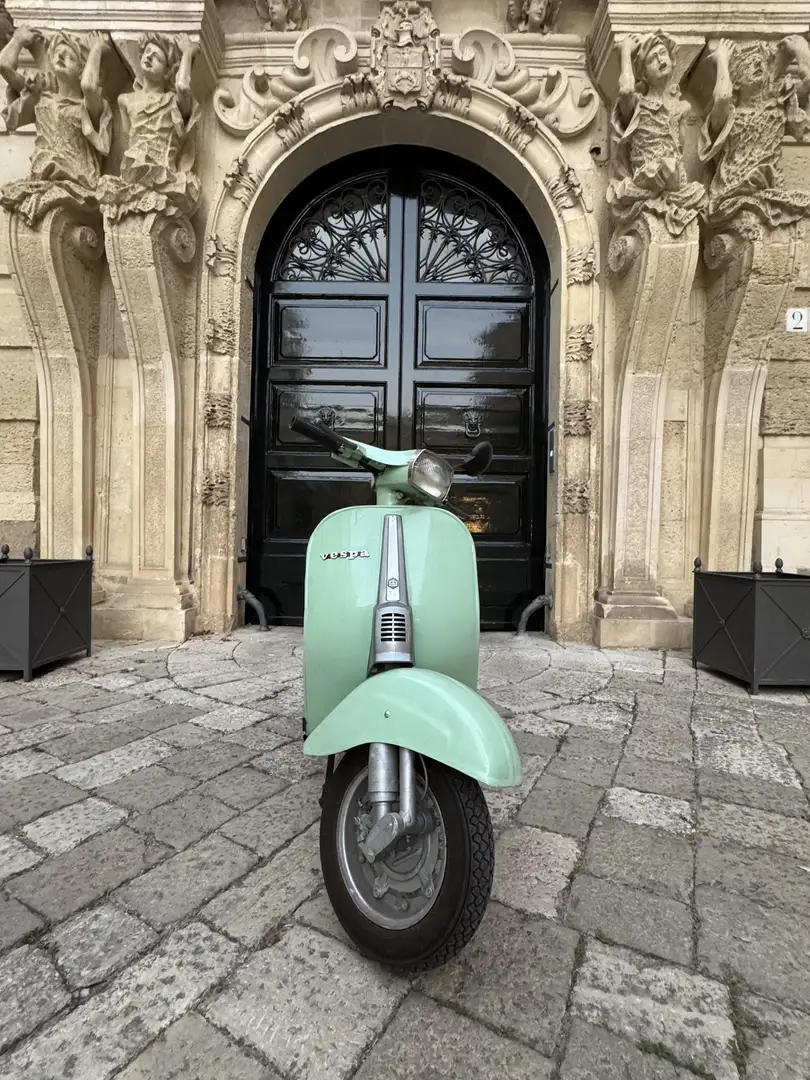 Vespa 50 Special Verde - 1