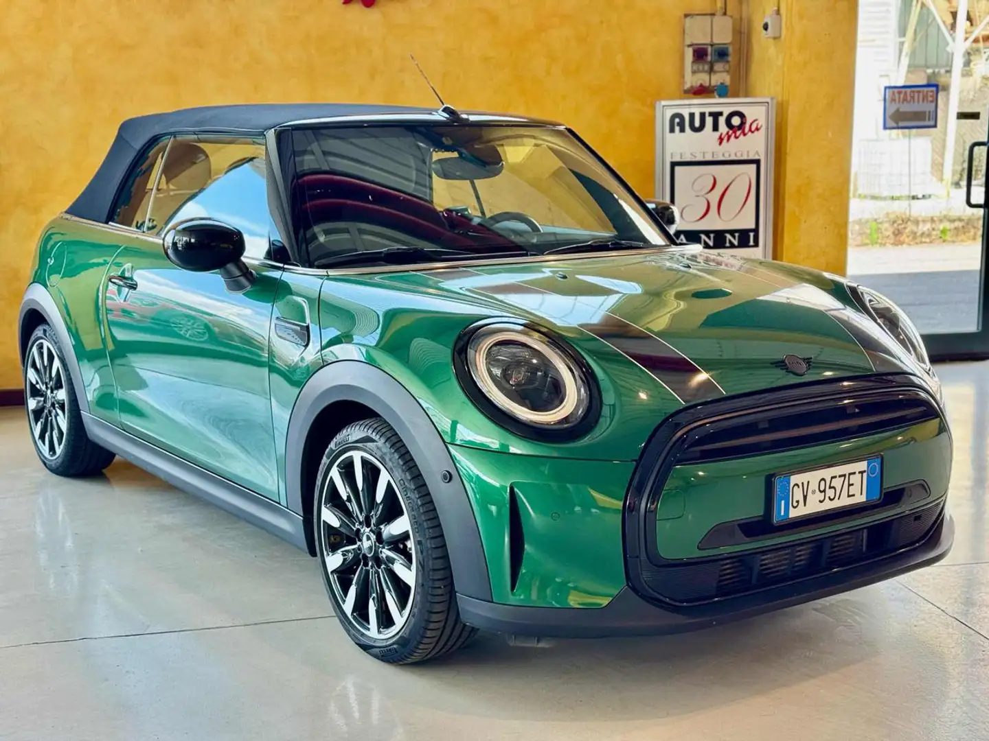 MINI Cooper Cabrio 1.5 136CV Steptronic #garanzia2026 Verde - 2