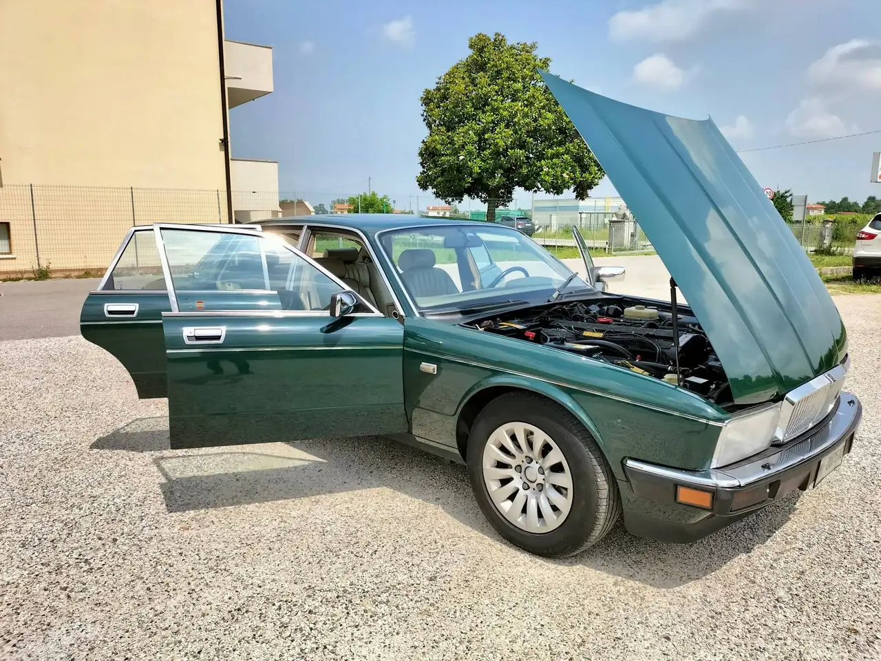 Jaguar XJ40 sovereing 4.0, foto 12