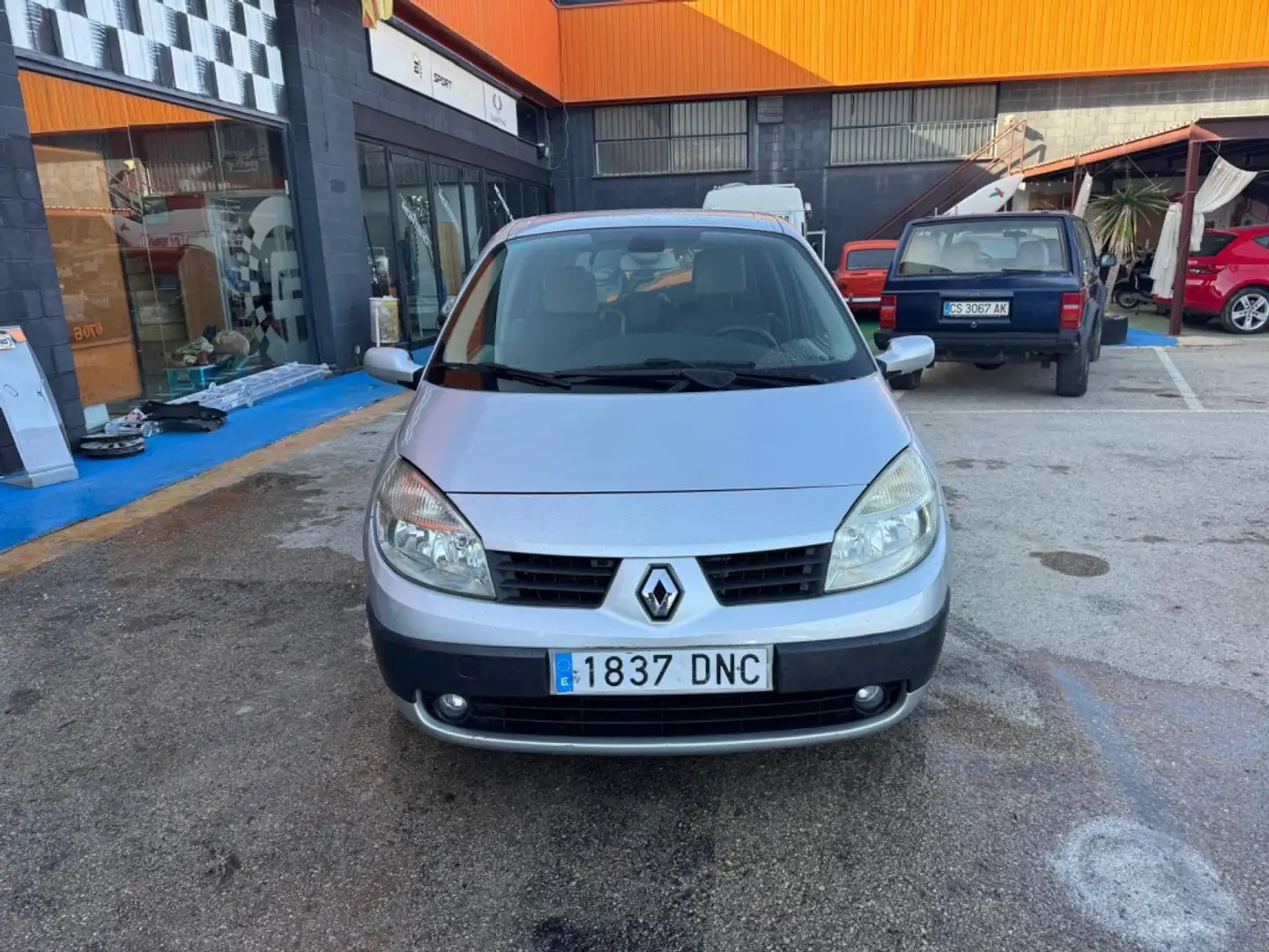 Renault Grand Scenic 1.5dCi Confort Authentique Gris - 1